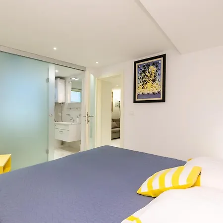 In The Heart Of Carera Street Apartment Rovinj